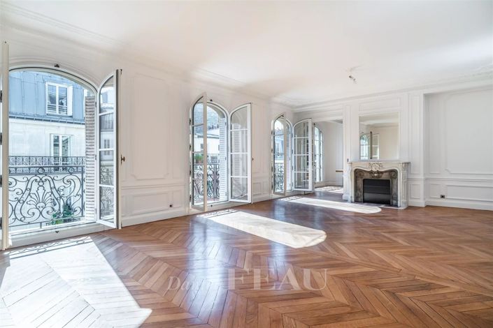 Image No.1-4 Bed Apartment for sale