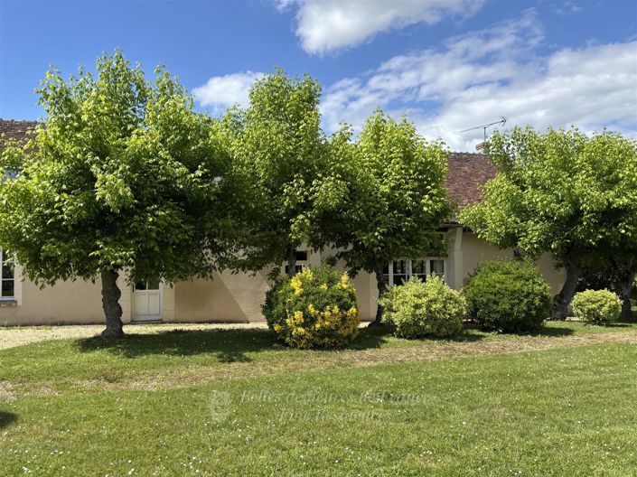 Image No.21-20 Bed House for sale