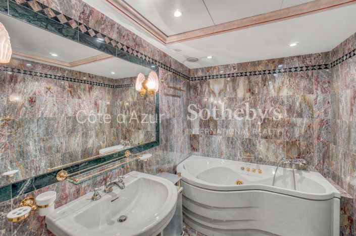 Image No.9-1 Bed Apartment for sale