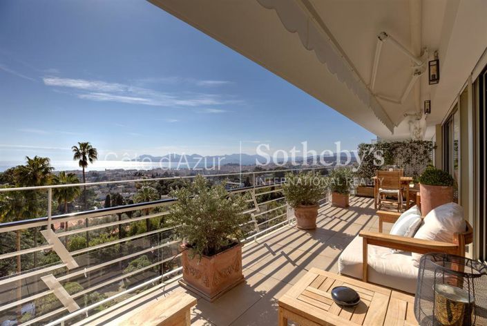 Image No.1-Appartement de 2 chambres à vendre à Cannes