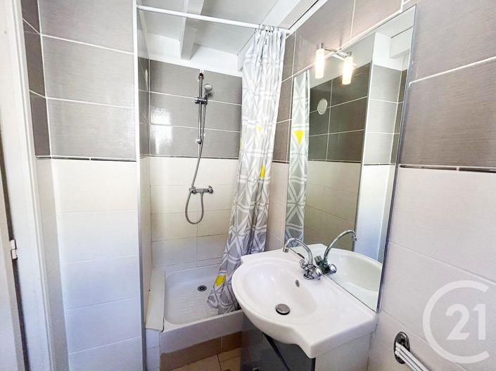 Image No.10-1 Bed Apartment for sale