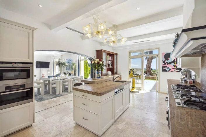 Image No.2-7 Bed House for sale