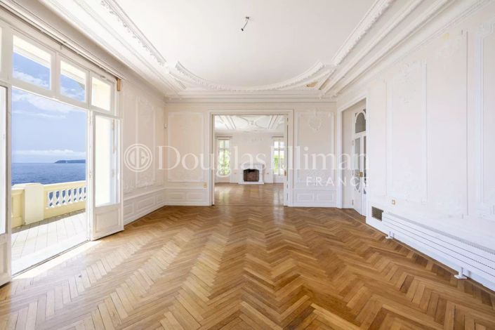 Image No.5-5 Bed House for sale