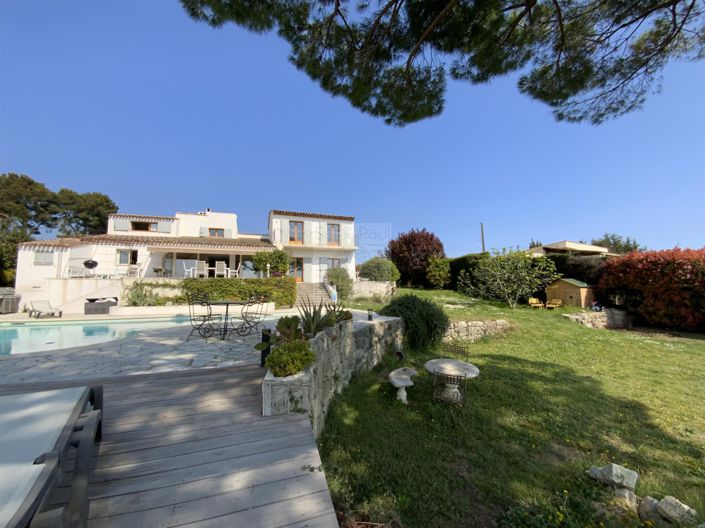 Image No.1-4 Bed House for sale