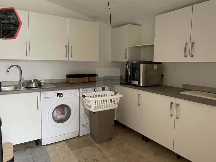 Image No.16-4 Bed House for sale