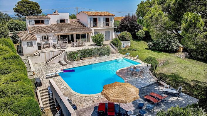 Image No.22-4 Bed House for sale