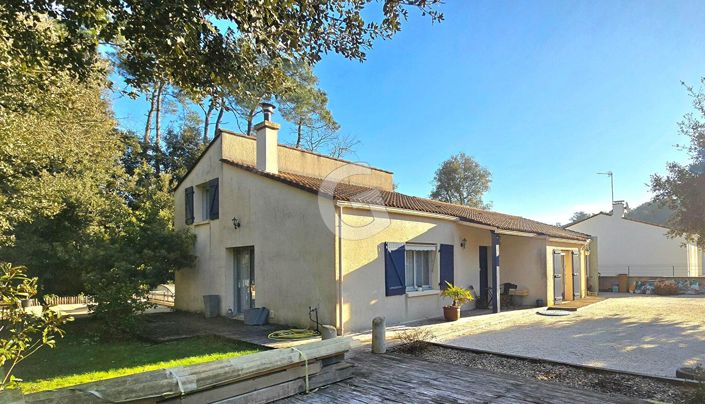 Image No.1-4 Bed House for sale
