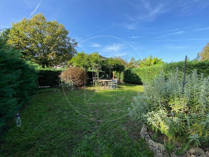 Image No.3-4 Bed House for sale