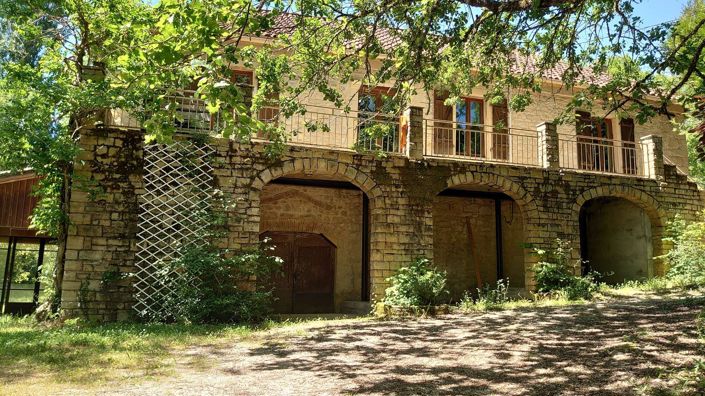 Image No.1-2 Bed House for sale