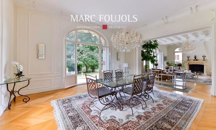 Image No.4-10 Bed House for sale