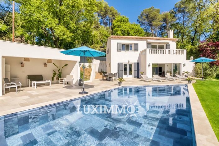 Image No.1-4 Bed House for sale
