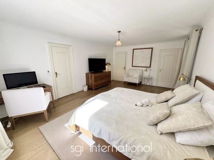 Image No.12-4 Bed House for sale