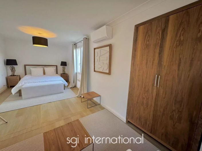 Image No.15-4 Bed House for sale