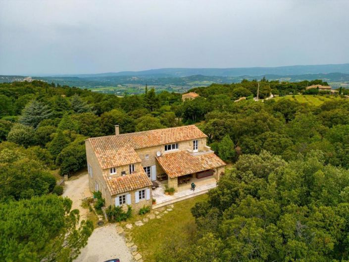 Image No.1-6 Bed House for sale