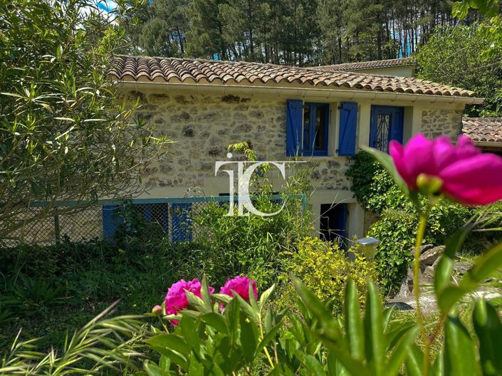 Image No.1-3 Bed House for sale