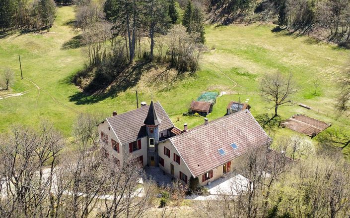 Image No.1-Propriété de 5 chambres à vendre à Lons-le-Saunier