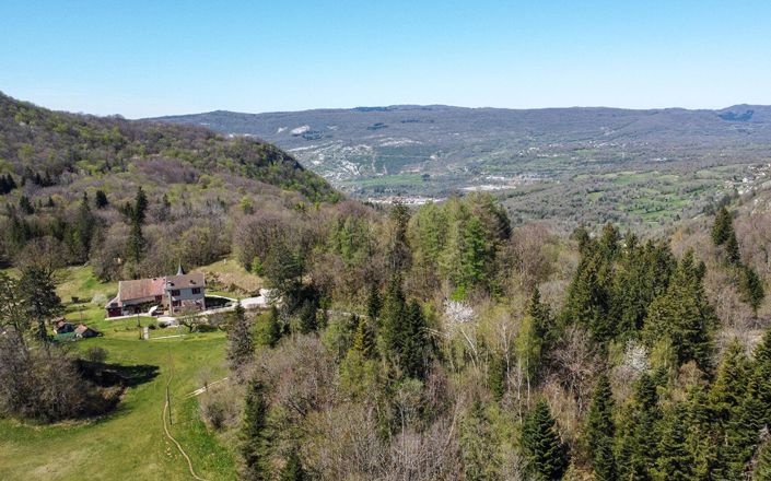 Image No.5-Propriété de 5 chambres à vendre à Lons-le-Saunier