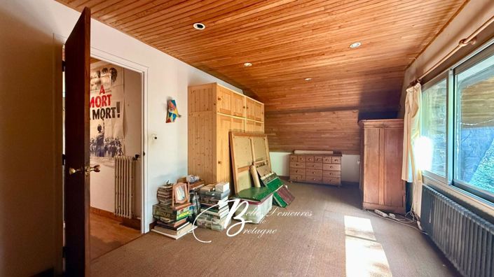 Image No.13-6 Bed House for sale