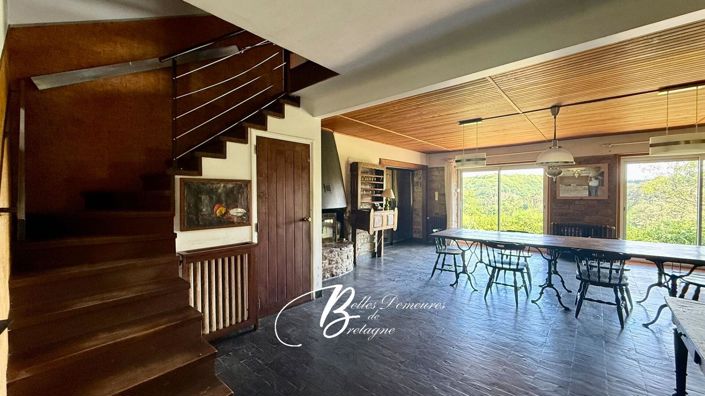 Image No.4-6 Bed House for sale