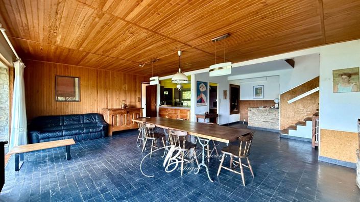 Image No.6-6 Bed House for sale