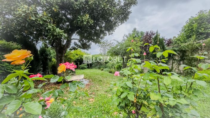 Image No.12-4 Bed Property for sale