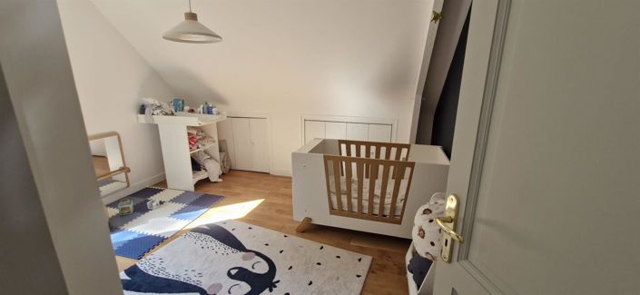 Image No.9-4 Bed House for sale