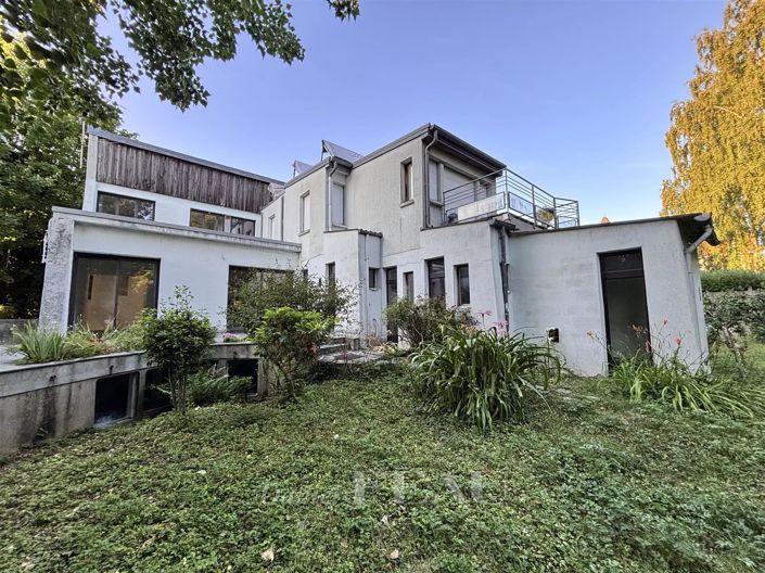 Image No.4-5 Bed House for sale