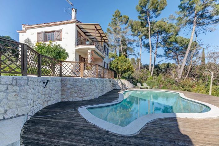 Image No.1-4 Bed House for sale