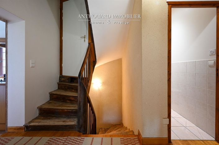 Image No.29-6 Bed House for sale