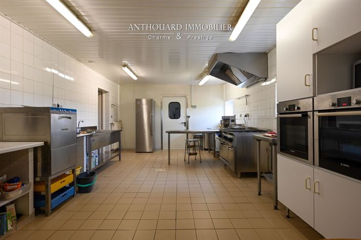 Image No.45-6 Bed House for sale