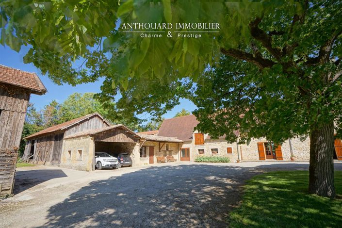 Image No.5-6 Bed House for sale