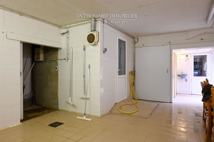 Image No.50-6 Bed House for sale