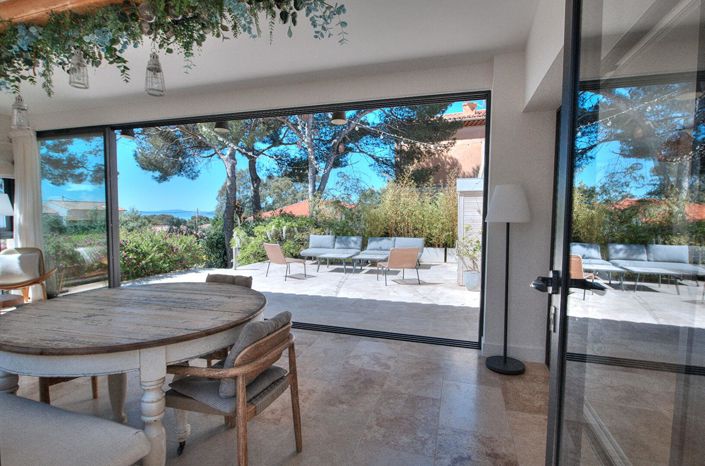 Image No.1-3 Bed House for sale