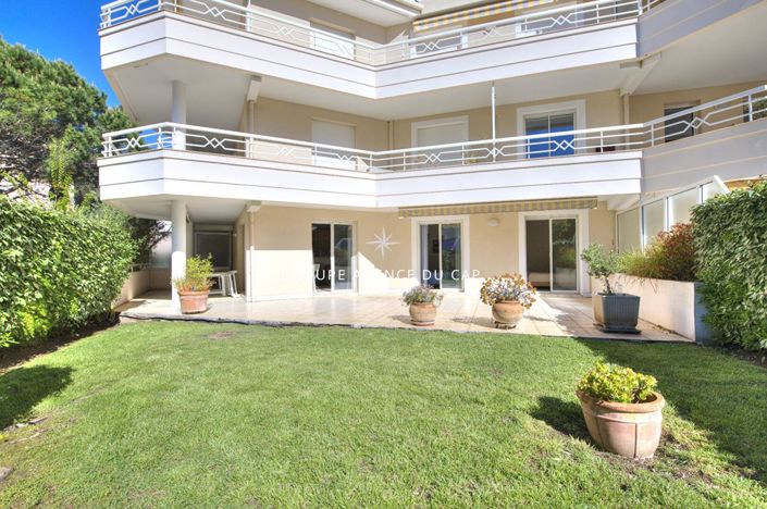 Image No.1-2 Bed House for sale