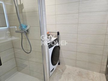 a6ya02vewz5186i09