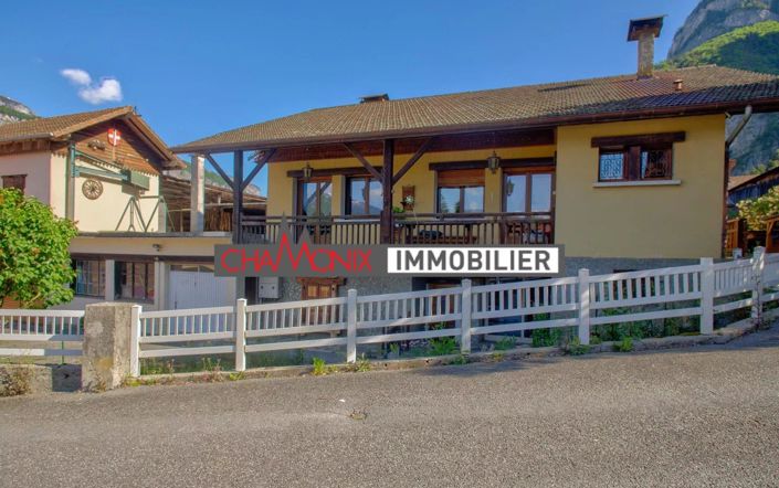 Image No.1-5 Bed House for sale