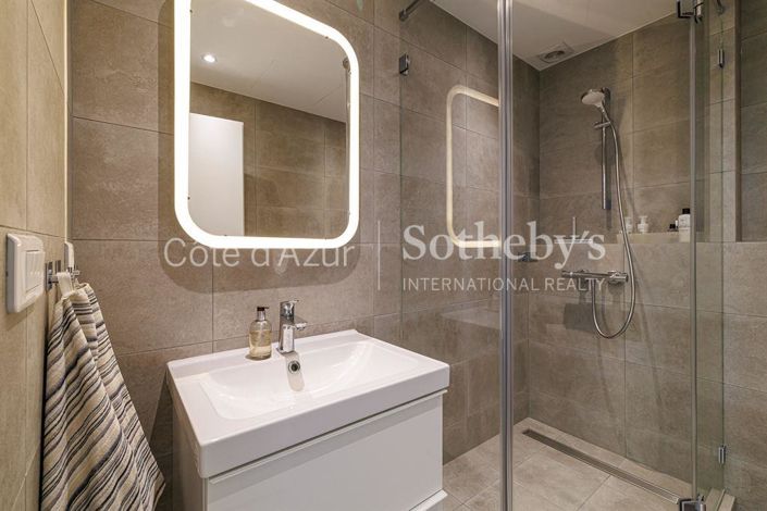 Image No.14-Appartement de 2 chambres à vendre à Nice