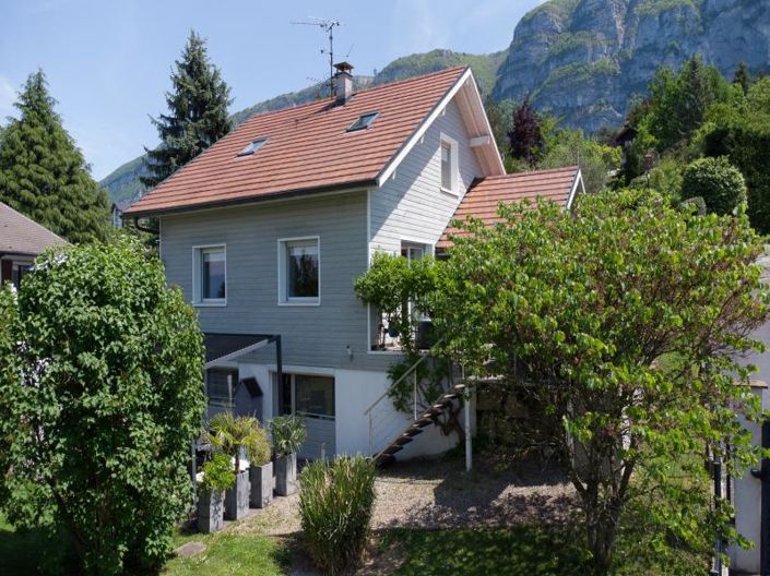 Image No.1-Maison de 4 chambres à vendre à Bossey
