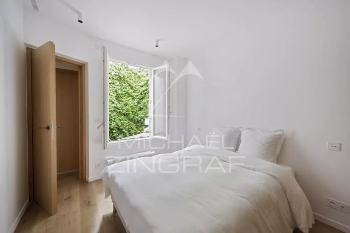 Image No.17-4 Bed House for sale