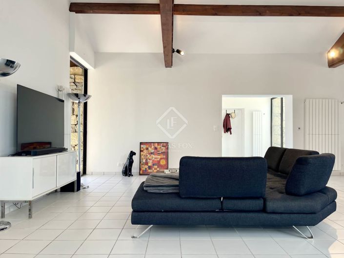 Image No.14-5 Bed House for sale