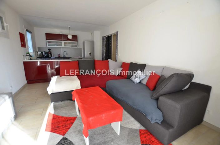 Image No.1-Appartement de 2 chambres à vendre à Peymeinade