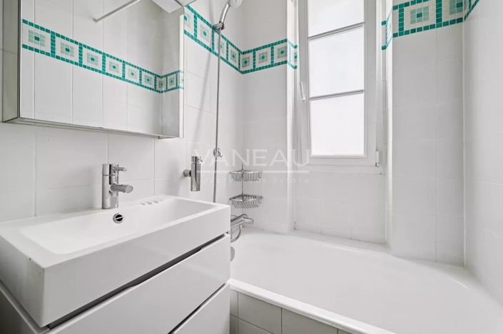 Image No.14-2 Bed Apartment for sale