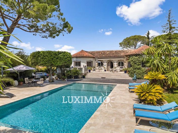 Image No.1-5 Bed House for sale
