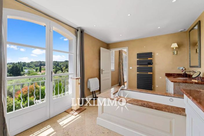 Image No.10-Maison de 6 chambres à vendre à Mougins