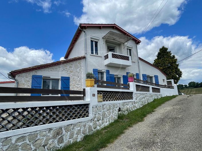 Image No.1-4 Bed House for sale