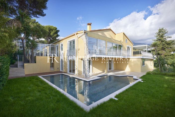Image No.1-4 Bed House for sale