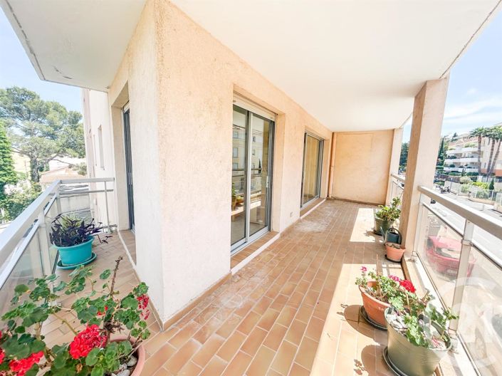 Image No.1-Appartement de 1 chambre à vendre à Cavalaire-sur-Mer
