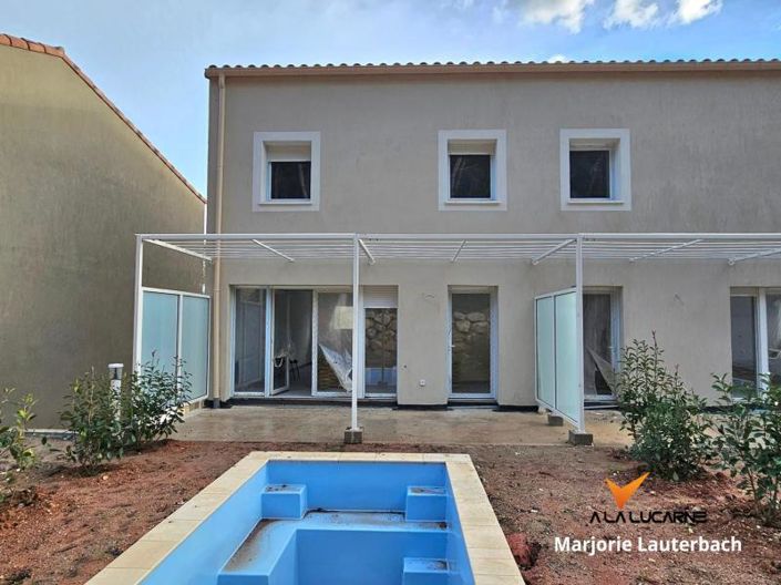 Image No.1-3 Bed House for sale