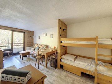 a1cbdrqmg9hboc2513