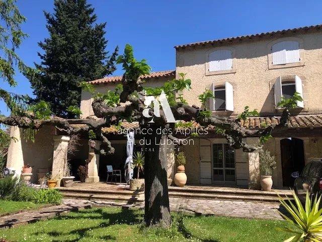 Image No.7-6 Bed House for sale